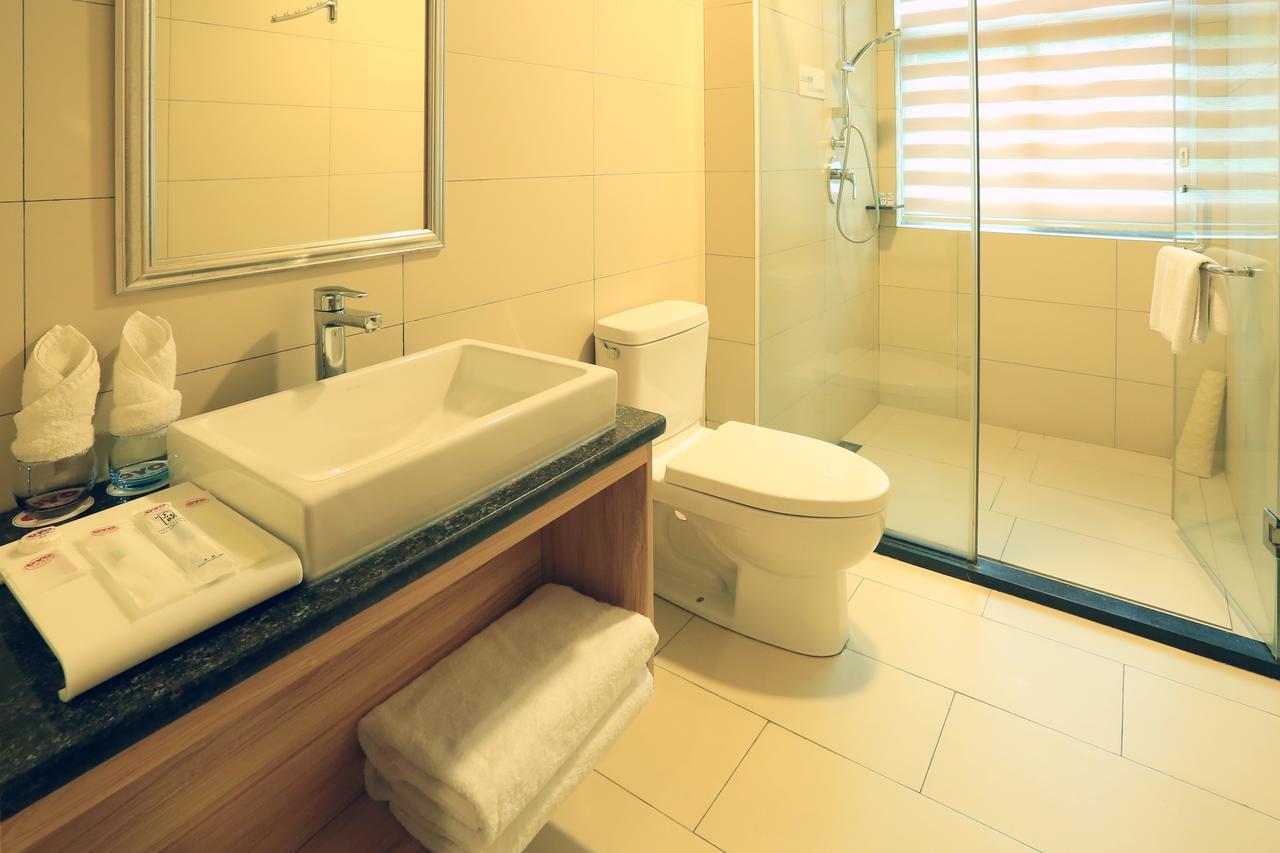 Oyo8001 Tiandi Hotel Shenzhen Zewnętrze zdjęcie