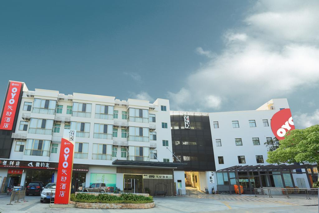 Oyo8001 Tiandi Hotel Shenzhen Zewnętrze zdjęcie